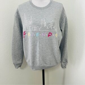 FRIENDS Women’s Medium Heather Gray Crewneck Graphic Sweatshirt EUC TV Show EUC